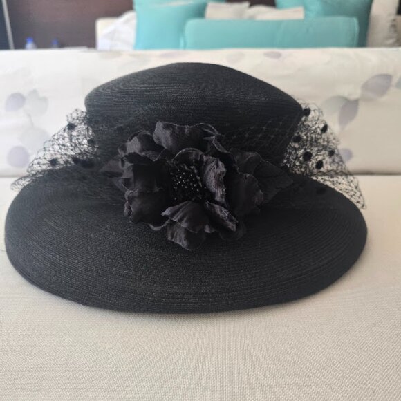 Black Derby Wedding Style Hat - Picture 2 of 3